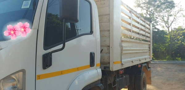 ขายรถบรรทุก 6 ล้อดัมพ์ ISUZU FRR 210 แรงม้าปี 2553 ราคา 650000