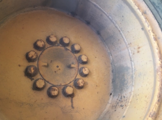 KOMATSU WA 200-1 รถตักล้อยาง เอวอ่อน รถบอดี้สวยๆเดิมๆพร้อมใช้งาน เครื่องปั๊มแรงดีแห้งดีทำงานได้เร็ว เอกสารอินวอย ราคาต่อรองได้ครับ