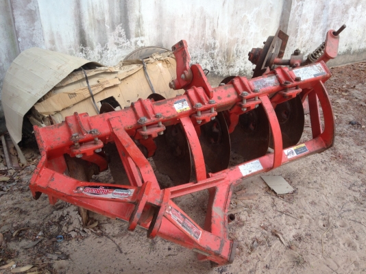 ผานพรวนตราช้าง 246 รุ่นใหม่สำหรับรถ 45,47,50 ผานพรวนตราช้าง 246 รุ่นใหม่สำหรับรถ 45,47,50