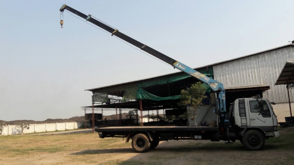 ขายรถบรรทุก หก ล้อ ติดเครน 3 ตัน