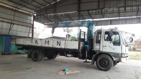 ขายรถบรรทุก หก ล้อ ติดเครน 3 ตัน