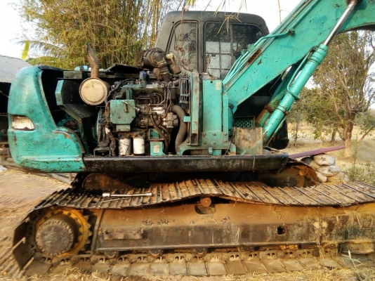 ขายรถแมคโค kobelco sk120 พร้อมแทนเลอร์10 ล้อ