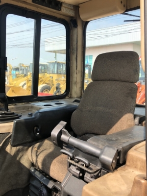 ขายรถดันดิน CAT D5M (3,XXX ชั่วโมง) นำเข้าเองจากญี่ปุ่น สภาพสวยพร้อมใช้ มีVDOการทำงานครับ