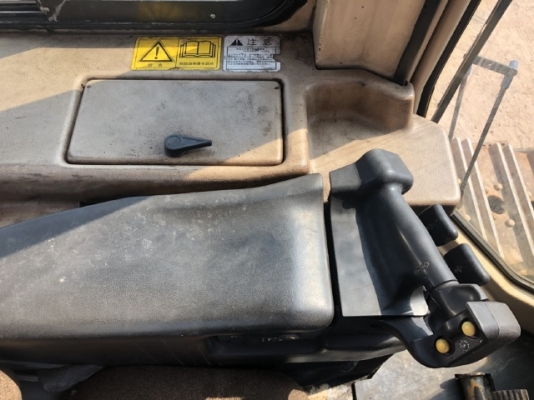 ขายรถดันดิน CAT D5M (3,XXX ชั่วโมง) นำเข้าเองจากญี่ปุ่น สภาพสวยพร้อมใช้ มีVDOการทำงานครับ