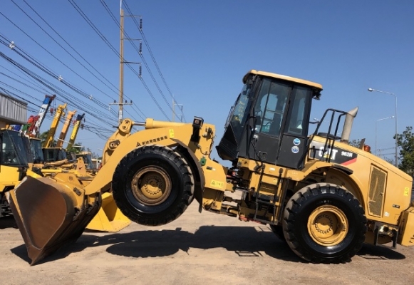 ขายรถตักล้อยาง CAT 962H นำเข้าเองจากญี่ปุ่น สภาพสวยพร้อมใช้ มีVDOการทำงานครับ