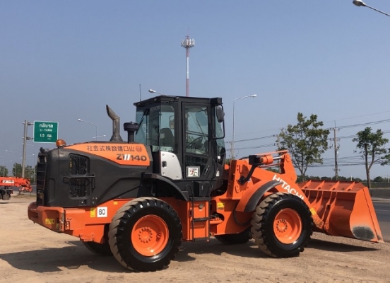 ขายรถตักล้อยาง HITACHI ZW140-5B (เท่าเทียบ WA200-7) ปี 2015 นำเข้าเองจากญี่ปุ่น สภาพสวยพร้อมใช้ มีVDOการทำงานครับ