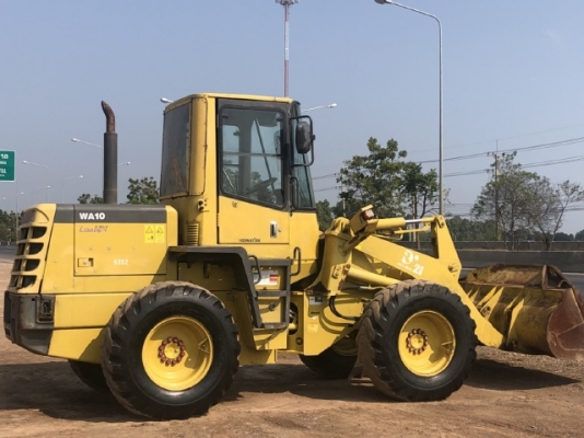 ขายรถตักล้อยาง KOMATSU WA100-3 นำเข้าเองจากญี่ปุ่น สภาพสวยพร้อมใช้ มีVDOการทำงานครับ