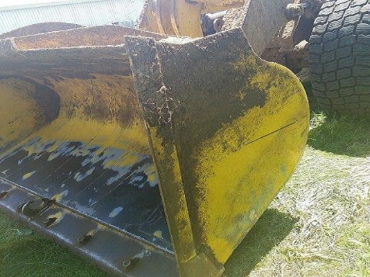 ขายรถตักล้อยาง KOMATSU WA320-5 นำเข้าเองจากญี่ปุ่น สภาพสวยพร้อมใช้ ถึงเร็วๆนี้ครับ