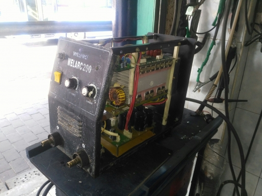 ตู้เชื่อม WELPRO  ARC 200 สภาพตามรูป