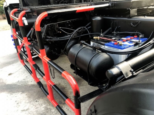 ขายค่ะ หัวลากอีซุเดก้า เครื่อง6SD1 320แรงเกียร์ZF ยูโรทู ปี2548