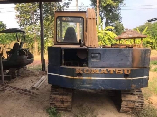 KOMATSU PC 60-2