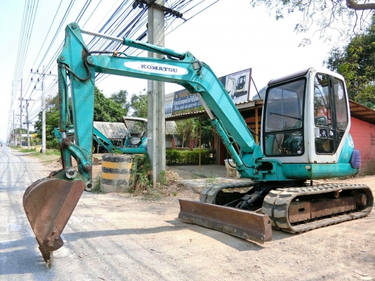 KOMATSU 40-7 ขนาดPC-40 <มีVDOให้ชม>รถเก่านอกมีเอกสารอินวอย☎️ติดต่อ 085-5632278 <ราคาต่อรองได้> KOMATSU 40-7 ขนาดPC-40 <มีVDOให้ชม>รถเก่านอกมีเอกสารอินวอย☎️ติดต่อ 085-5632278 <ราคาต่อรองได้>