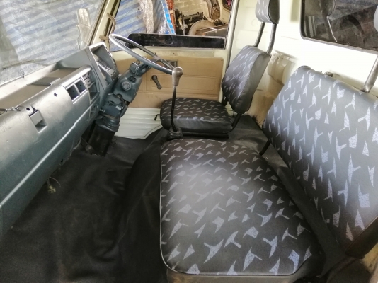 หัว HINO ซุปเปอร์เสี่ย สีใหม่บางๆสวยๆ อุปกรณ์ครบ กันขน ขาหน้า ขาหลัง กรอง ยกใส่รถได้เลย