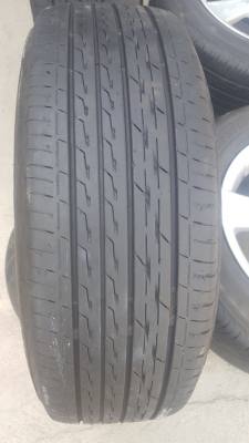 ขายล้อ TOYOTA Altis 15 ยางปี15  (ขายตามสภาพ)