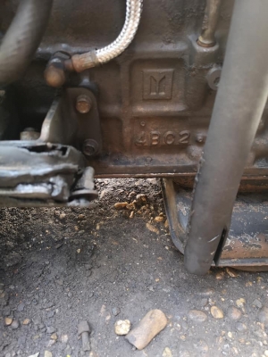 ขายเครื่องพร้อมเกียร 4bc2 100แรง ติดง่าย ไม่มีไอ