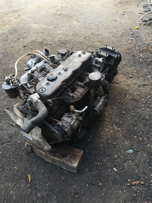 ขายเครื่องพร้อมเกียร 4bc2 100แรง ติดง่าย ไม่มีไอ