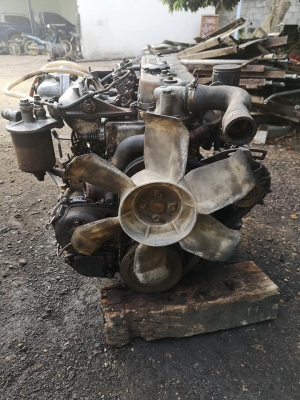 ขายเครื่องพร้อมเกียร 4bc2 100แรง ติดง่าย ไม่มีไอ