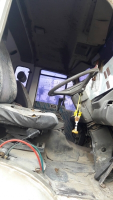 ขายรถโม่ NISSAN UD CW 430H สภาพพร้อมไช้