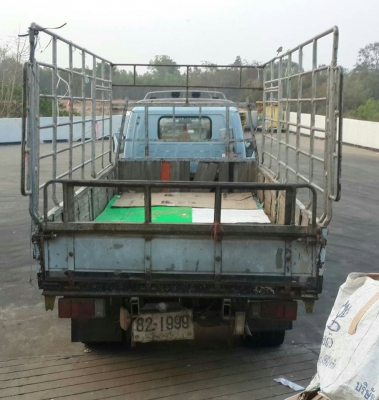 รถ6ล้อISUZU NKR 110แรง รถ6ล้อISUZU NKR 110แรง