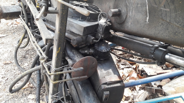 ขายเครนพับ HIAB 105-2 ขนาด 4.5 ตัน นำเข้า   โทร084-5424150 line id : rapinzat