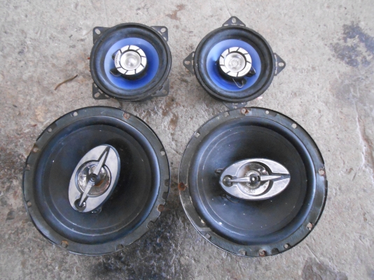 ลำโพงแกนร่วม 6นิ้ว1คู่ 4นิ้ว1คู่ ขายเหมา 2คู่ 500 บาท รวมส่ง ลำโพงแกนร่วม 6นิ้ว1คู่ 4นิ้ว1คู่ ขายเหมา 2คู่ 500 บาท รวมส่ง