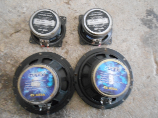 ลำโพงแกนร่วม 6นิ้ว1คู่ 4นิ้ว1คู่ ขายเหมา 2คู่ 500 บาท รวมส่ง ลำโพงแกนร่วม 6นิ้ว1คู่ 4นิ้ว1คู่ ขายเหมา 2คู่ 500 บาท รวมส่ง