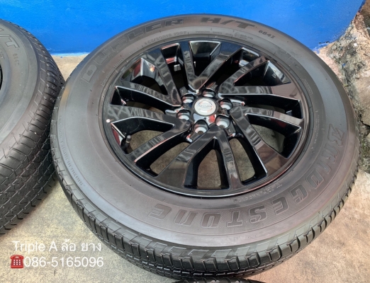 ล้อแม็กป้ายแดง Nissan Navara Caliber NP300 Black Edition ขอบ 18 พร้อมยาง 255-60-18 Bridgestone ปี 17