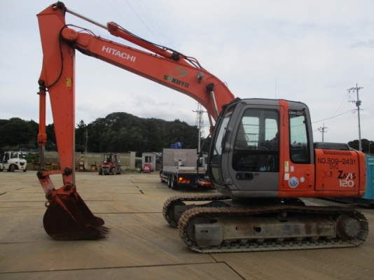 ขายรถขุดนำเข้าญี่ปุ่น hitachi zx120 รถกำลังเดินทาง สนใจติดต่อสอบถาม 092-3309229 อีด