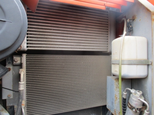 ขายรถขุดนำเข้าญี่ปุ่น hitachi zx120 รถกำลังเดินทาง สนใจติดต่อสอบถาม 092-3309229 อีด