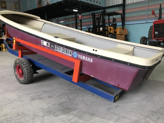 Yamaha พร้อมเครื่อง4จังหวะและเทลเลอร์สภาพดีพร้อมใช้ลงน้ำ Yamaha พร้อมเครื่อง4จังหวะและเทลเลอร์สภาพดีพร้อมใช้ลงน้ำ