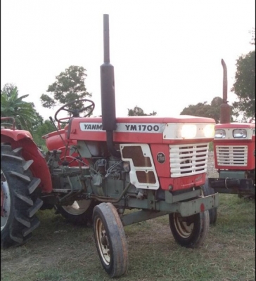 ขายรถไถนานั่งขับ yanmar YM1700 ดีเซล 17 แรงนำเข้าอินวอล์ย