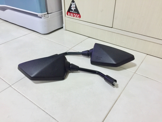 ขายกระจกเดิม KAWASAKI Z250/Z300 ขายกระจกเดิม KAWASAKI Z250/Z300