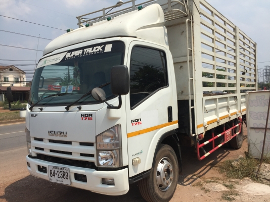 Isuzu NQR175แรง ปี56 เล่มพร้อมโอน Isuzu NQR175แรง ปี56 เล่มพร้อมโอน