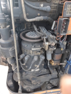 โฟล์คลิฟท์ไฟฟ้ายืนขับ Toyota 1.5 ตัน ยกสูง 4.5 เมตร พร้อมใช้ ราคา 75,000 บาท