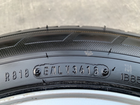 ล้อแม็ก 6รู139 ขอบ 15 สีฟ้าขอบเงา พร้อมยางใหม่ป้ายแดง 215-70-15 Dunlop ปลายปี 18