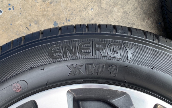 ล้อแม็กป้ายแดง Honda City ตัวท็อป ขอบ 15 พร้อมยางป้ายแดง 175-65-15 Michelin ปี 18 สวยกริ๊บ ดอกยางเต็มๆทุกเส้น