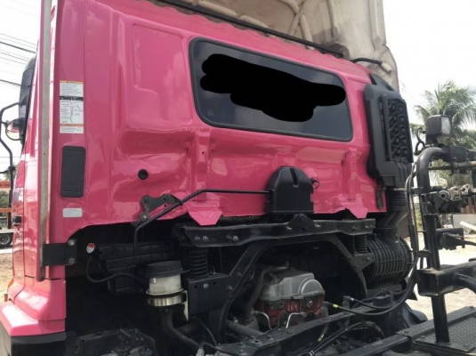 ขายใหม่อีกรอบหัวลาก10ล้อ HINO VICTOR 344 ปี59 ขายดาวน์100,000 ผ่อนต่อ60000x32 งวด 2 ค้างงวดสนใจโทรมาคุยเลยค่ะ