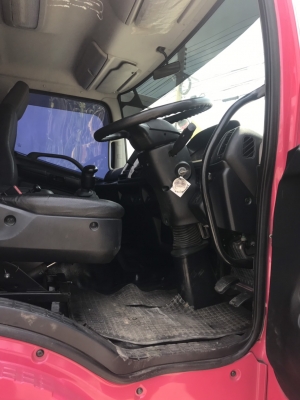 ขายใหม่อีกรอบหัวลาก10ล้อ HINO VICTOR 344 ปี59 ขายดาวน์100,000 ผ่อนต่อ60000x32 งวด 2 ค้างงวดสนใจโทรมาคุยเลยค่ะ