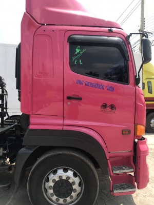 ขายใหม่อีกรอบหัวลาก10ล้อ HINO VICTOR 344 ปี59 ขายดาวน์100,000 ผ่อนต่อ60000x32 งวด 2 ค้างงวดสนใจโทรมาคุยเลยค่ะ