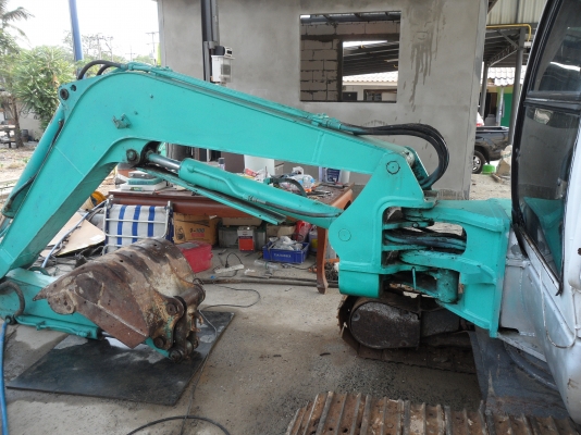 SK045  KOBELCO ราคา350,000 บาท แมคโคเล็กรถสภาพสวยพร้อมใช้งาน เอกสารพร้อม  สนใจโทร 081-989-1989 หรั่งครับ
