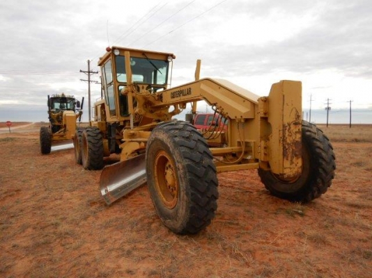 ขายรถเกรด 140G#72V17000 with Ripper From USA 092-929-9942 ธีรเทพครับ