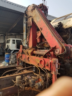 ขายเฮี๊ยบ3ตันมีวินสลิงด้วยพร้อมหัวขยุ้มเหล็ก