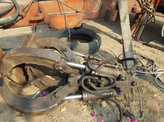 ขายเฮียบ3ตันมีวินสวิงหลังพร้อมหัวขยุ้มเหล็ก