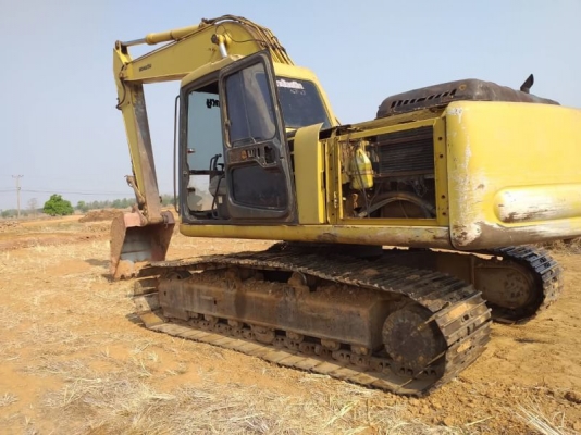 KOMATSU PC 200-6 KOMATSU PC 200-6