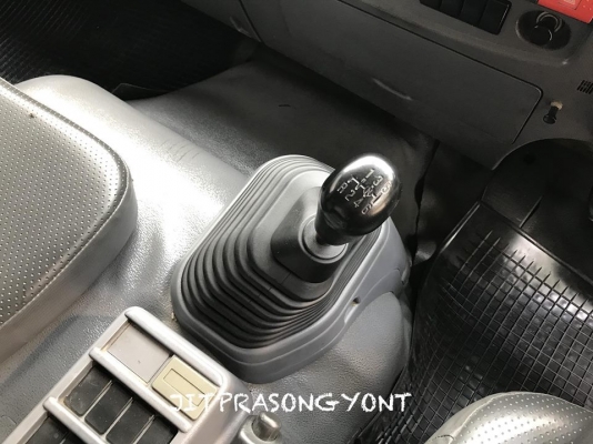 ขาย ISUZU DECA FTR 240 ปี 2554 ตู้ประตู 10 บานไม่มีเสากลาง ยาว 7.60 เมตร