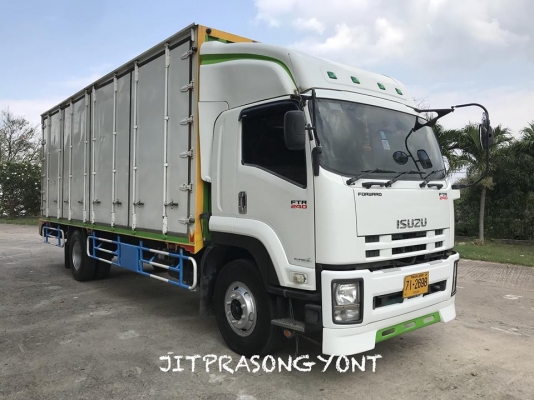 ขาย ISUZU DECA FTR 240 ปี 2554 ตู้ประตู 10 บานไม่มีเสากลาง ยาว 7.60 เมตร