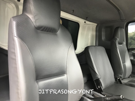 ขาย ISUZU DECA FTR 240 ปี 2554 ตู้ประตู 10 บานไม่มีเสากลาง ยาว 7.60 เมตร