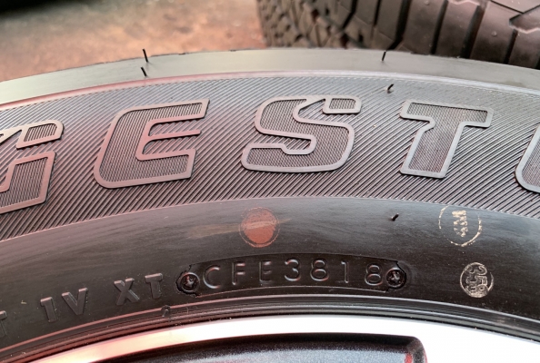 ล้อแม็กป้ายแดง Mitsu All New Pajero Sport ตัวท๊อป ขอบ 18  พร้อมยางป้ายแดง 265-60-18 Bridgestone ปลายปี 18 สวยเนียน ตุ่มอลัง เส้นสีจัดจ้าน