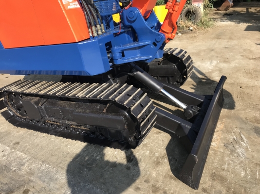 Kubota kh21 สภาพดีเก่าญี่ปุ่น มีใบอินวอยไม่เคยใช้ในไทย Kubota kh21 สภาพดีเก่าญี่ปุ่น มีใบอินวอยไม่เคยใช้ในไทย