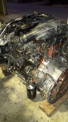 6HE1TC#260แรงม้าเครื่องครบติดดีนิ่มๆพร้อมเลขเครื่อง สนใจโทร 081-1951535 ครับ